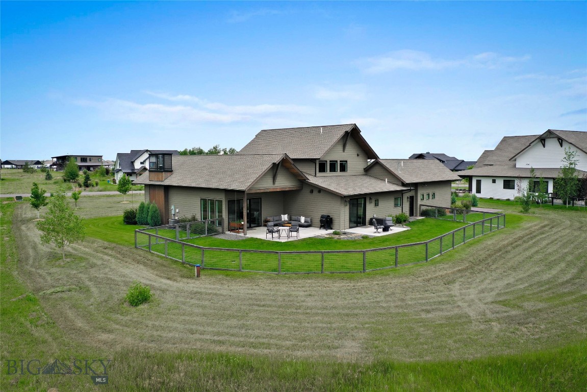 440 Riparian Way Property Photo 6