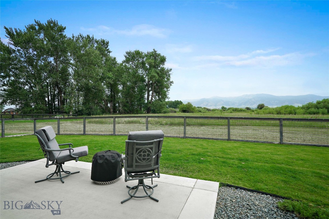 440 Riparian Way Property Photo 7