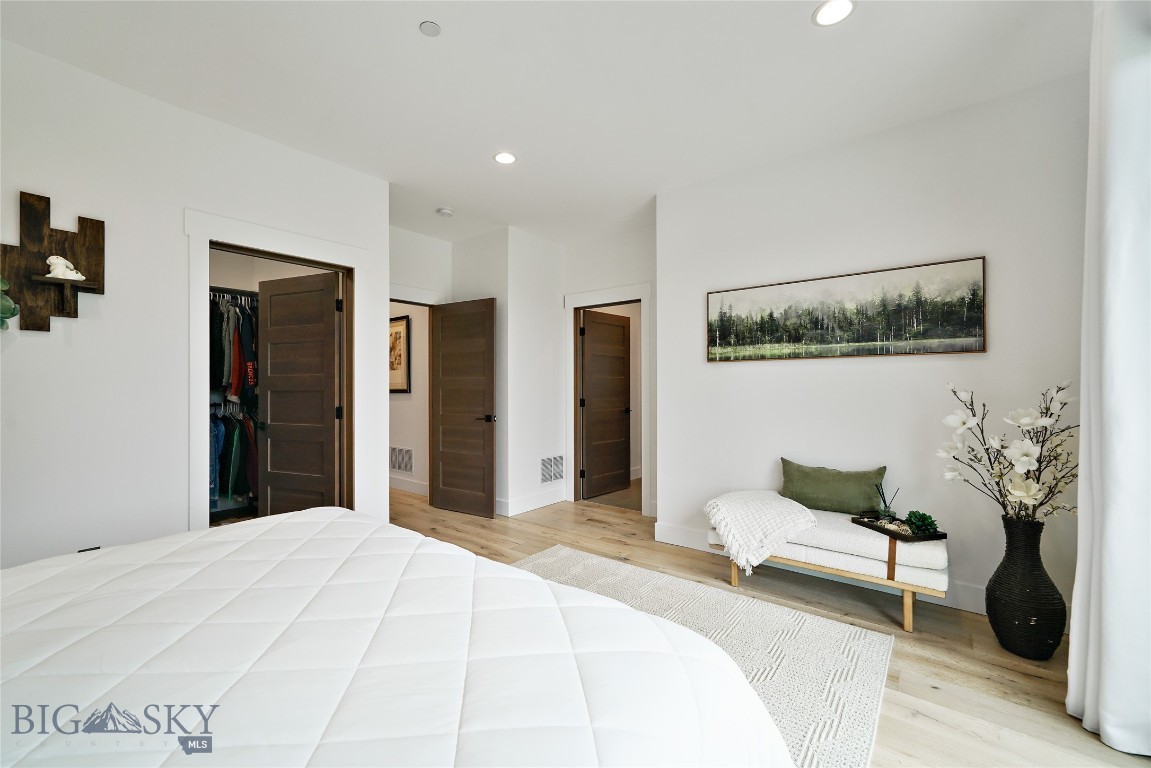 440 Riparian Way Property Photo 44