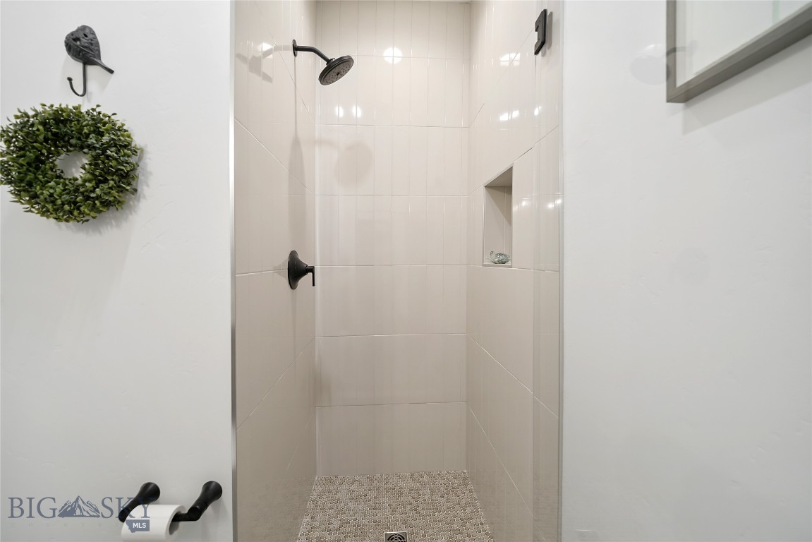 440 Riparian Way Property Photo 70