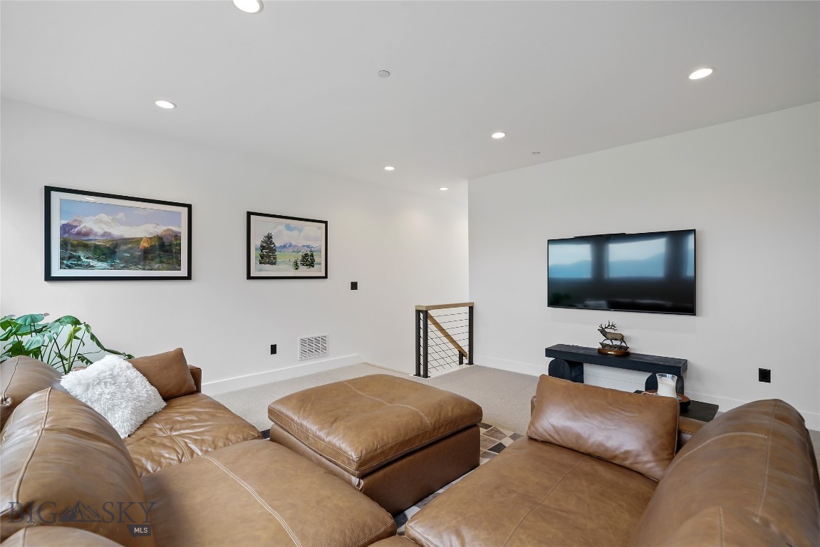 440 Riparian Way Property Photo 73