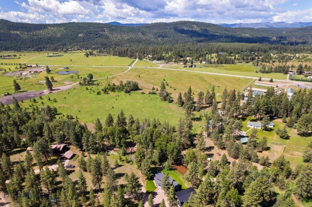 2980 Hwy 83 N Property Photo 10