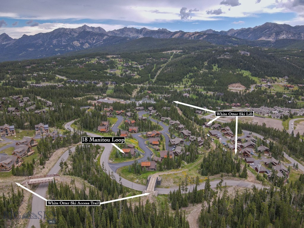 18 Manitou Property Photo 46