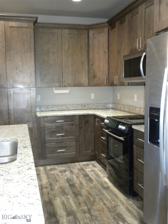 54 Western Larch Property Photo 7