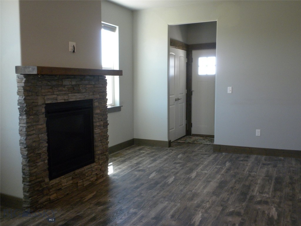 54 Western Larch Property Photo 8
