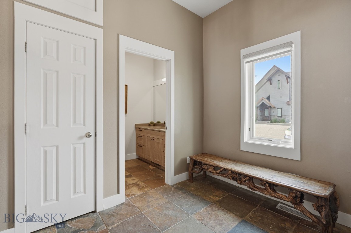 16 Saddle Ridge A5 Property Photo 58
