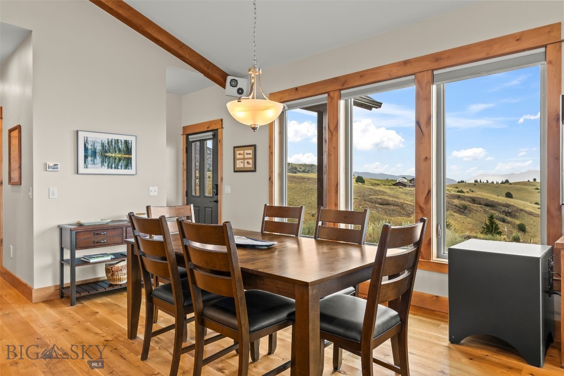 20 Libra Drive Property Photo 15