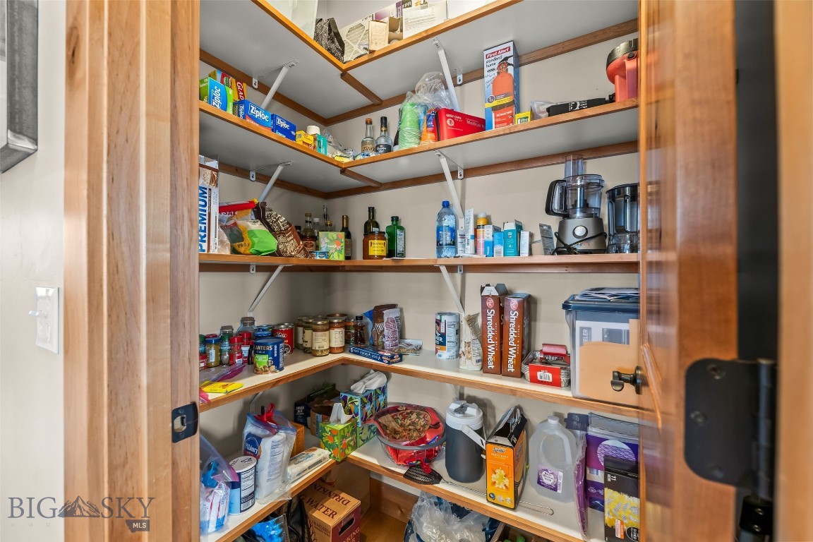 20 Libra Drive Property Photo 26
