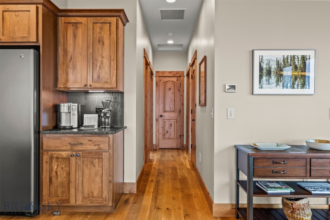 20 Libra Drive Property Photo 39