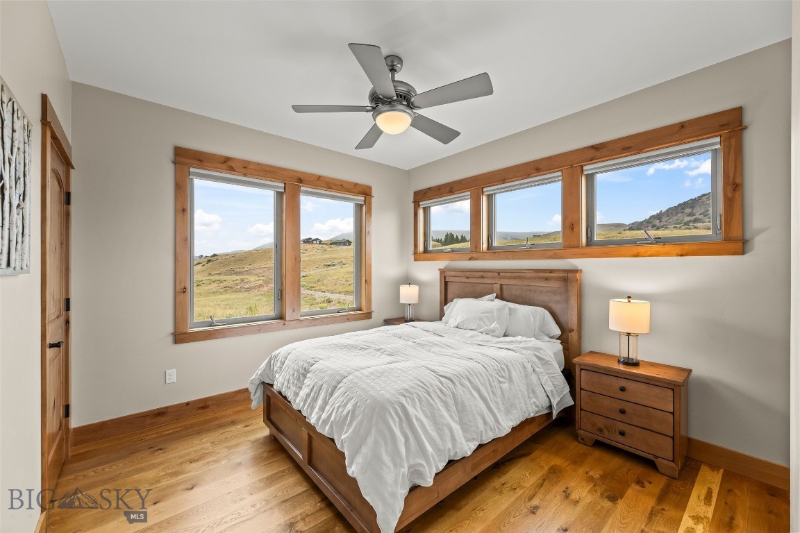 20 Libra Drive Property Photo 43