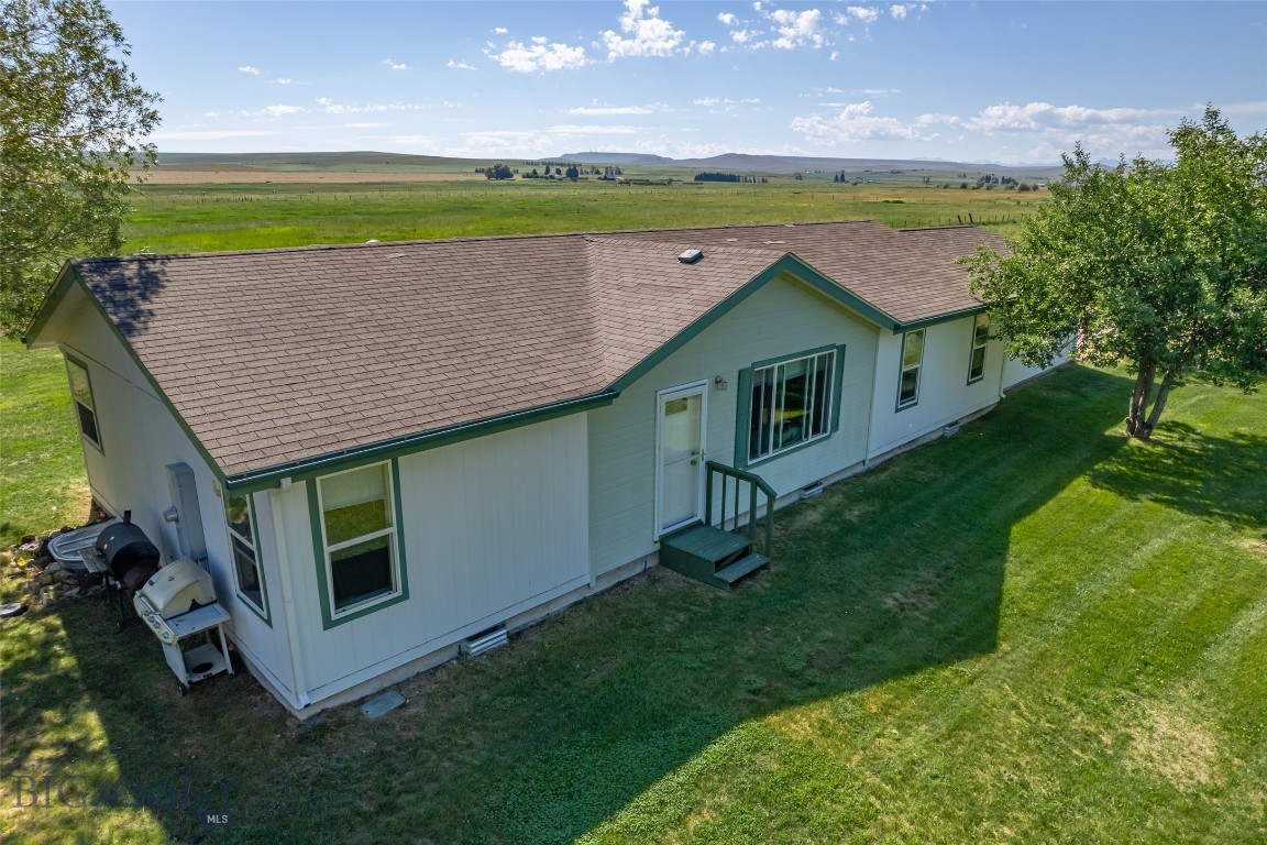 7770 Old Yellowstone Trail Property Photo 4