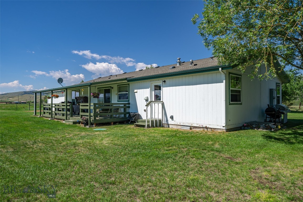 7770 Old Yellowstone Trail Property Photo 9