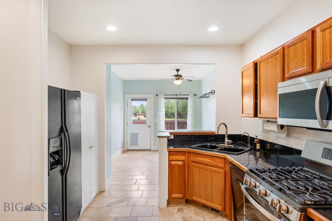 309 Woodman Drive Property Photo 13