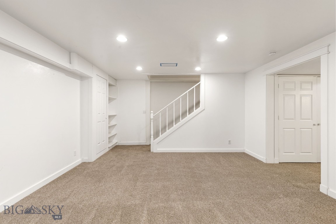 309 Woodman Drive Property Photo 46