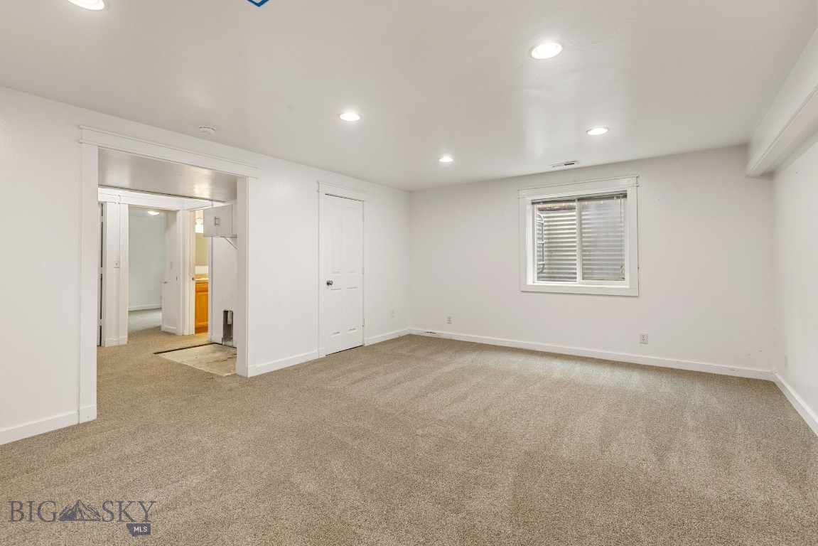 309 Woodman Drive Property Photo 47