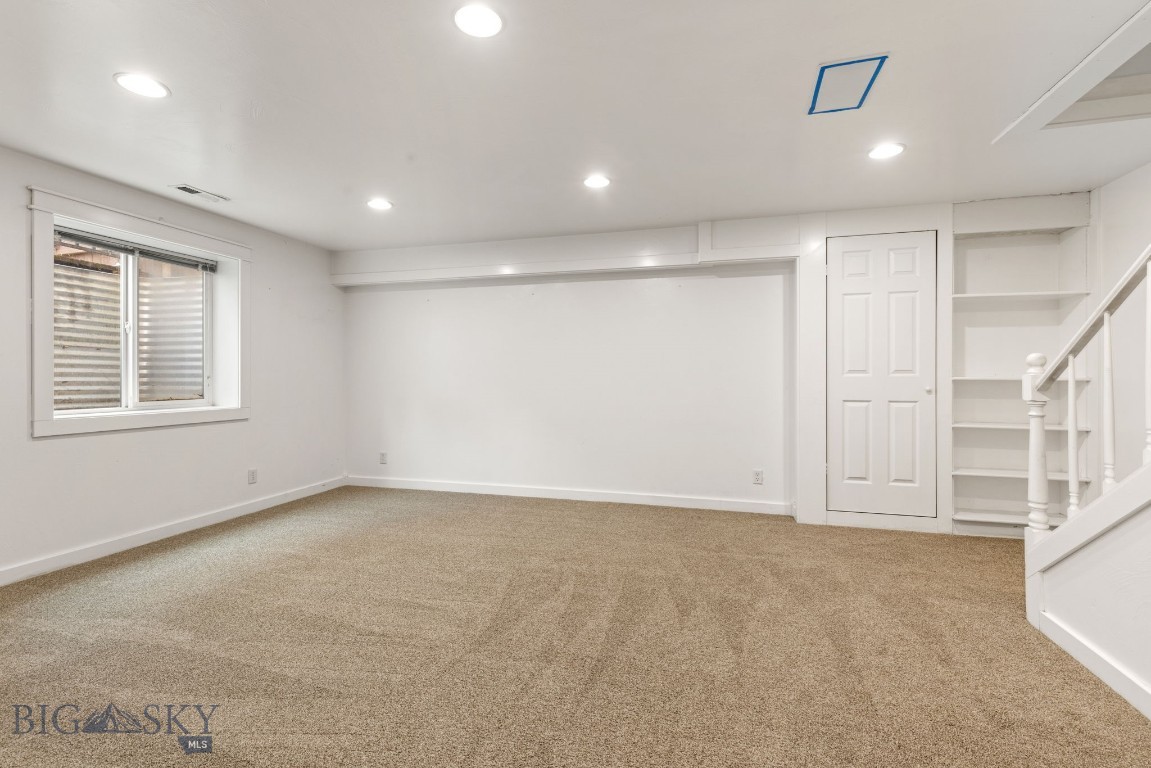 309 Woodman Drive Property Photo 49