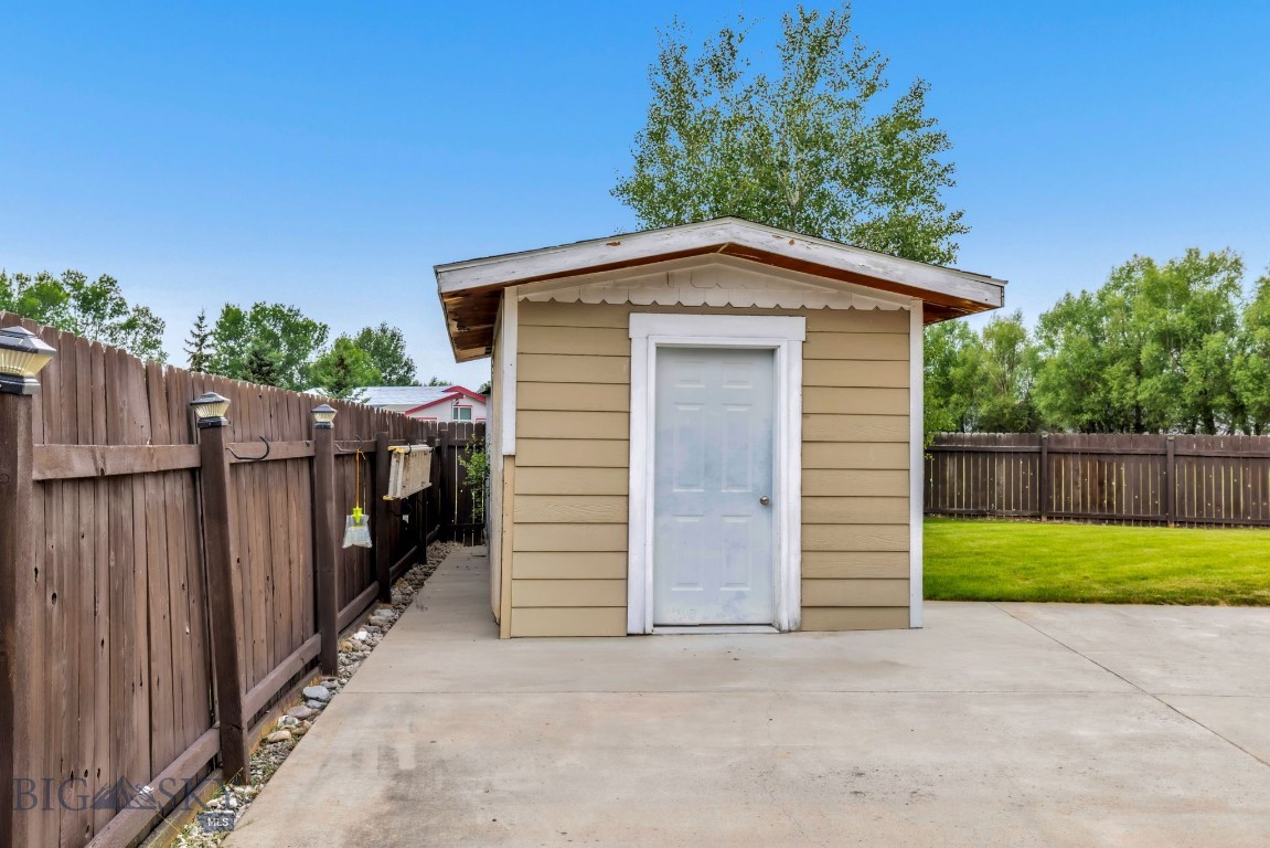 309 Woodman Drive Property Photo 60