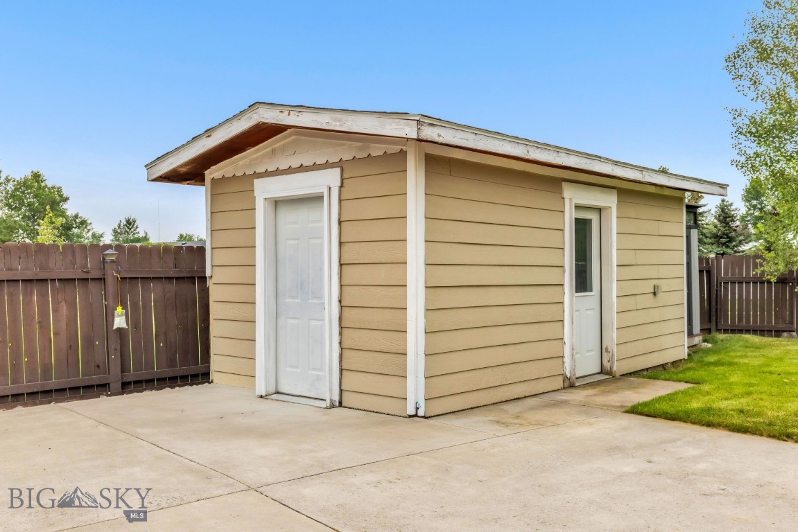 309 Woodman Drive Property Photo 61