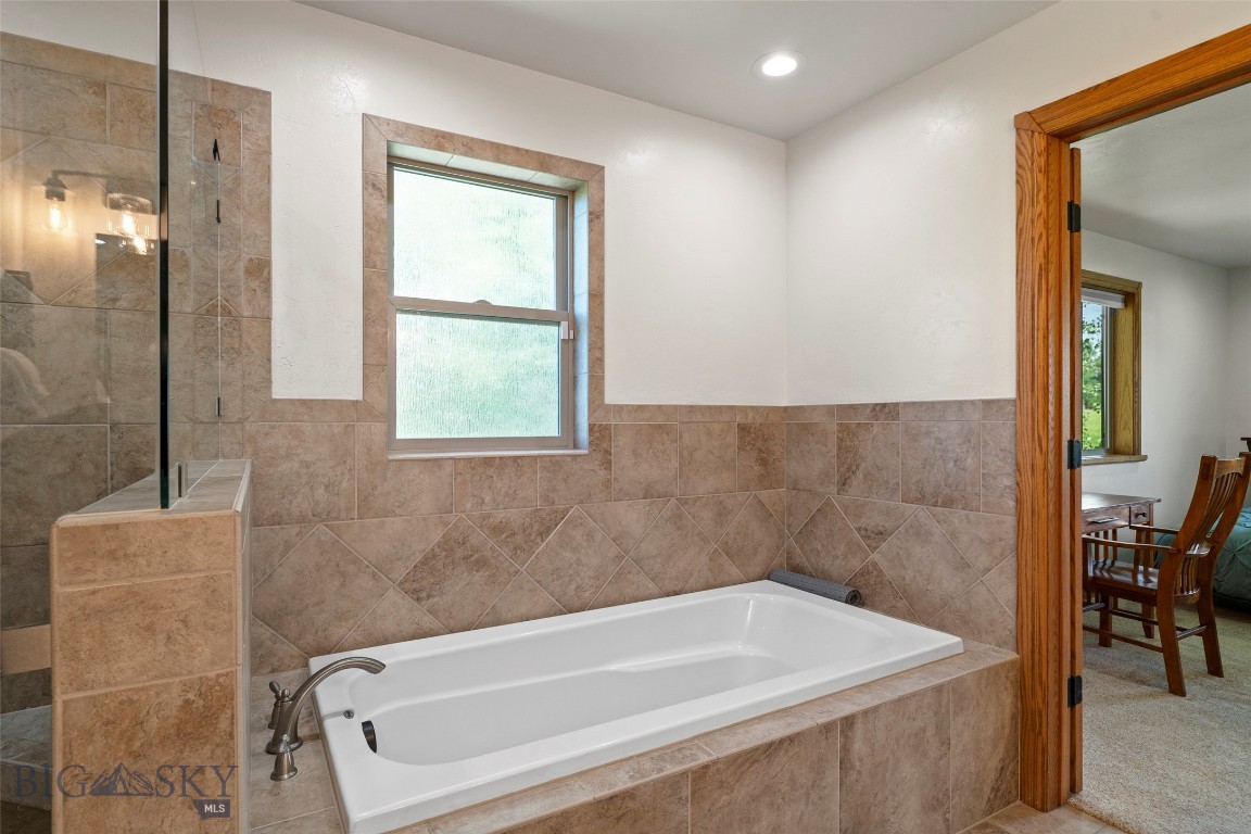 455 Dulohery Lane Property Photo 56