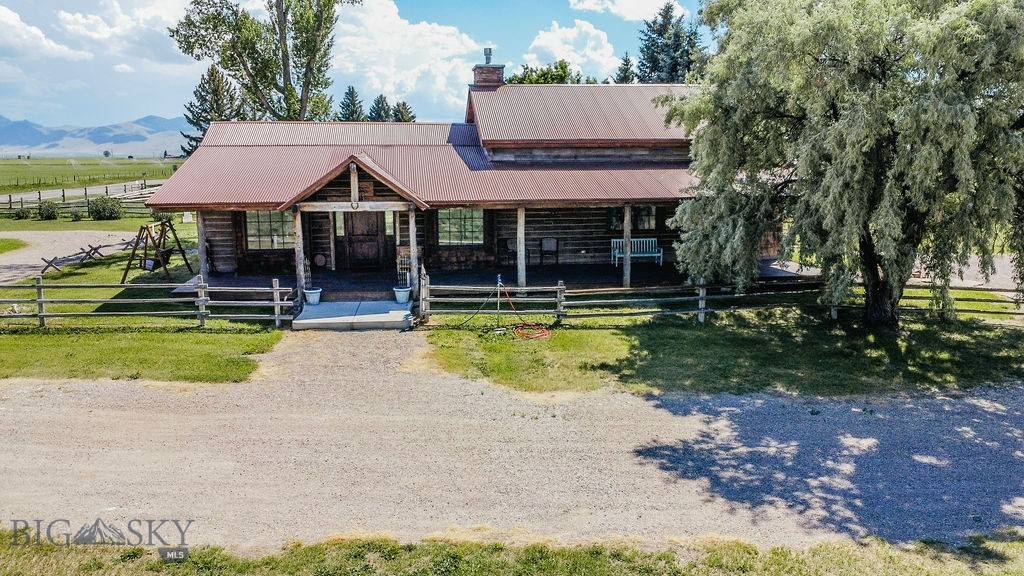 1100 Carrigan Property Photo