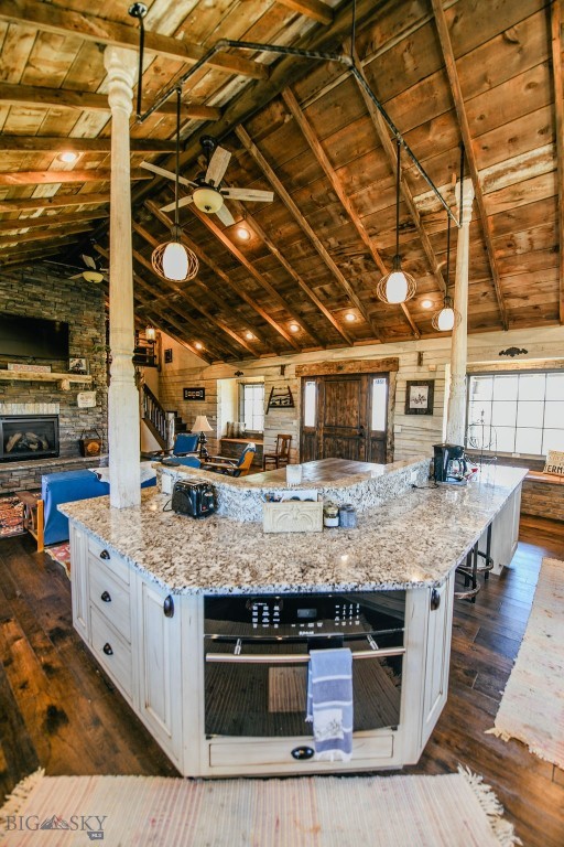 1100 Carrigan Property Photo 24