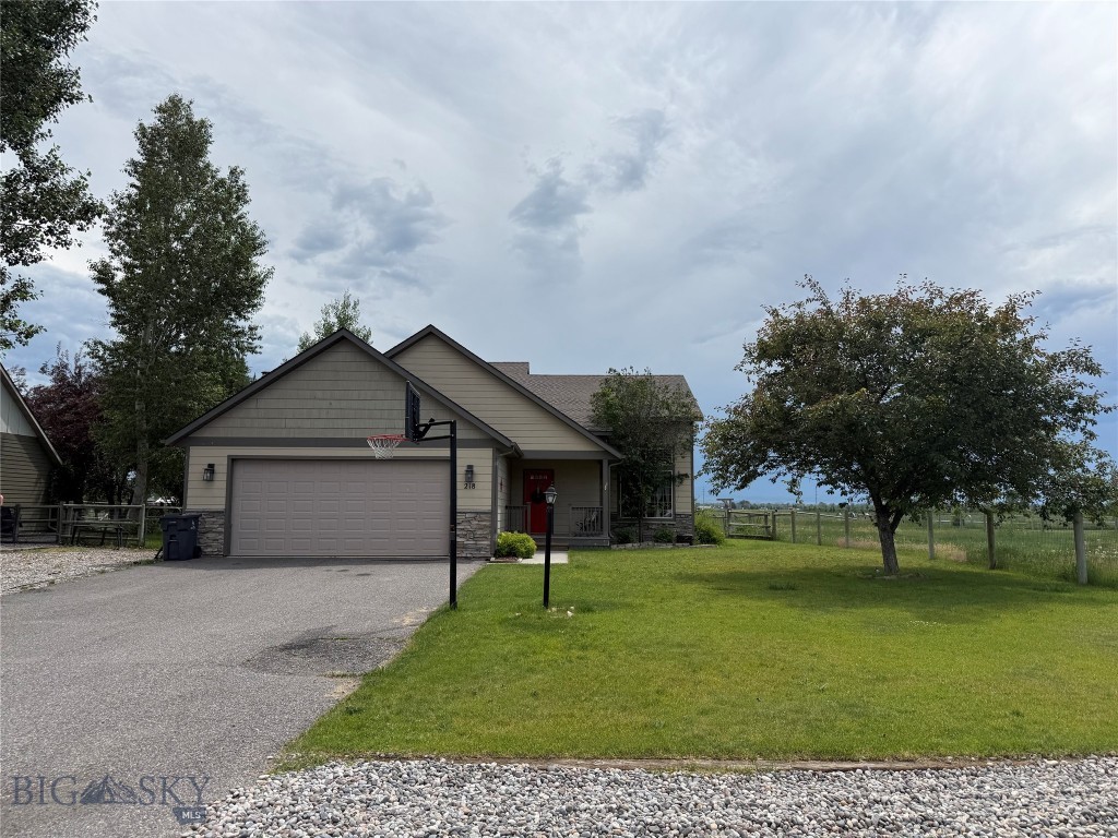 218 East Tobiano Trail Property Photo 7