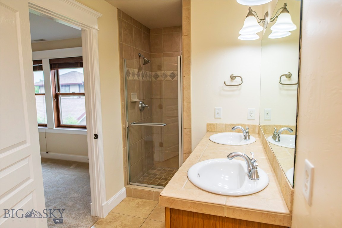 275 N Ferguson Avenue 3 Property Photo 16