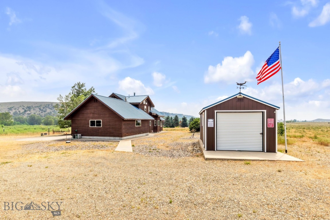 1770 Us Highway 89 N Property Photo 11