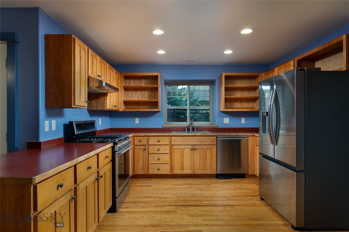64 E Clara Court Property Photo 19