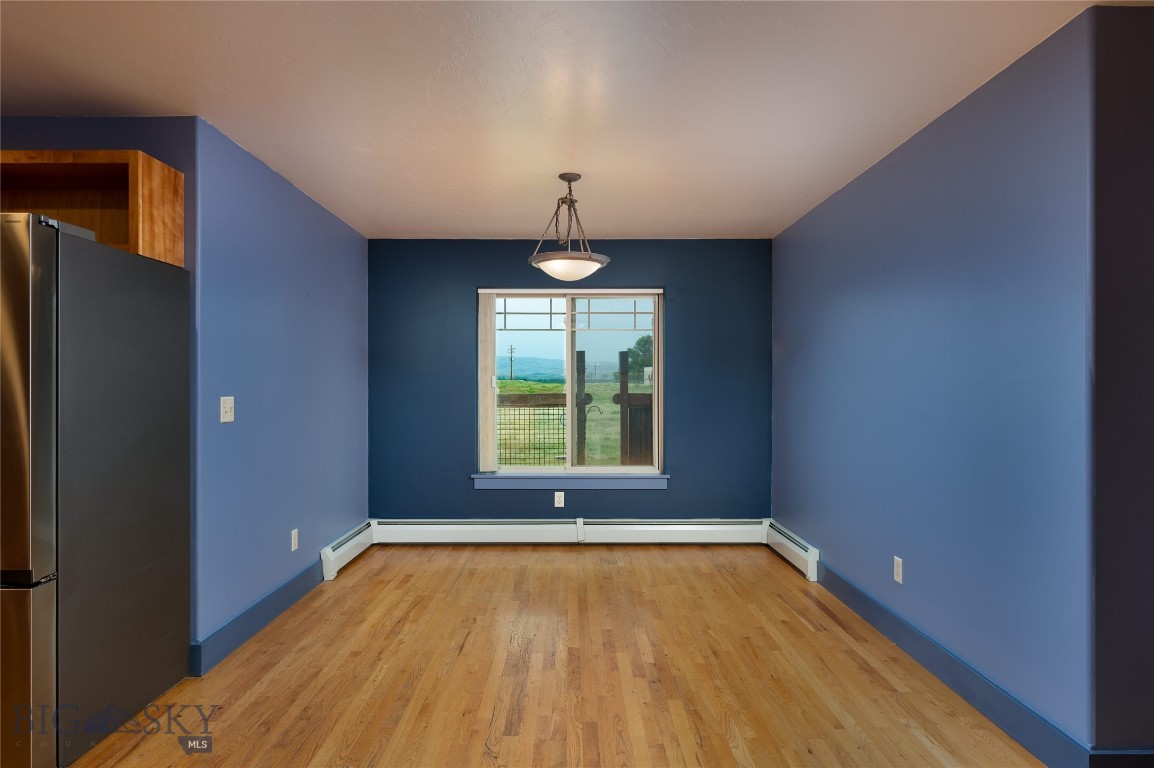 64 E Clara Court Property Photo 23