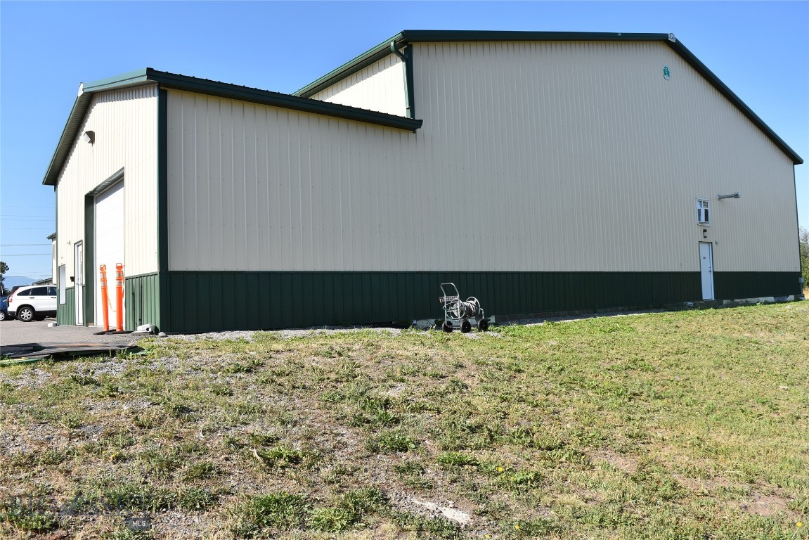 92 Caramel Court Property Photo 11