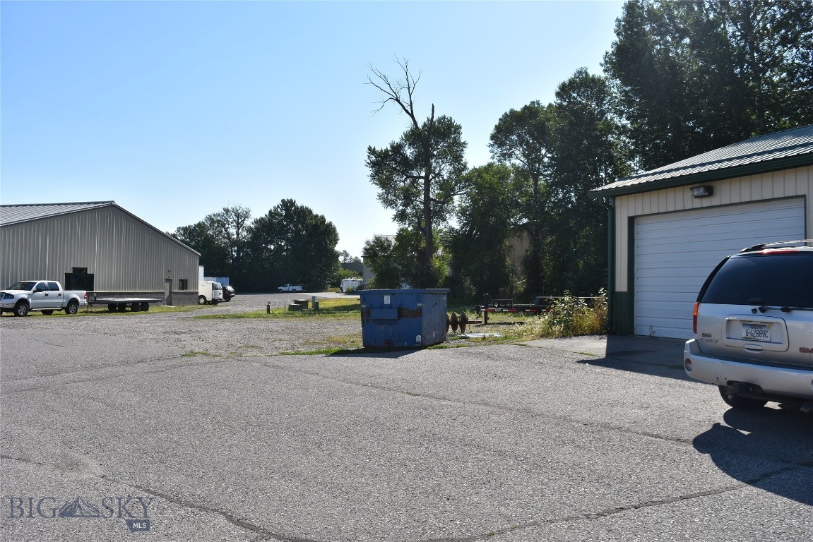 92 Caramel Court Property Photo 46