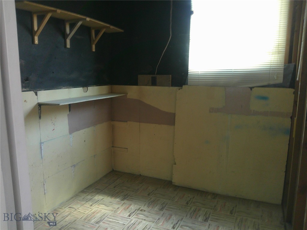 423 Alder Street Property Photo 25