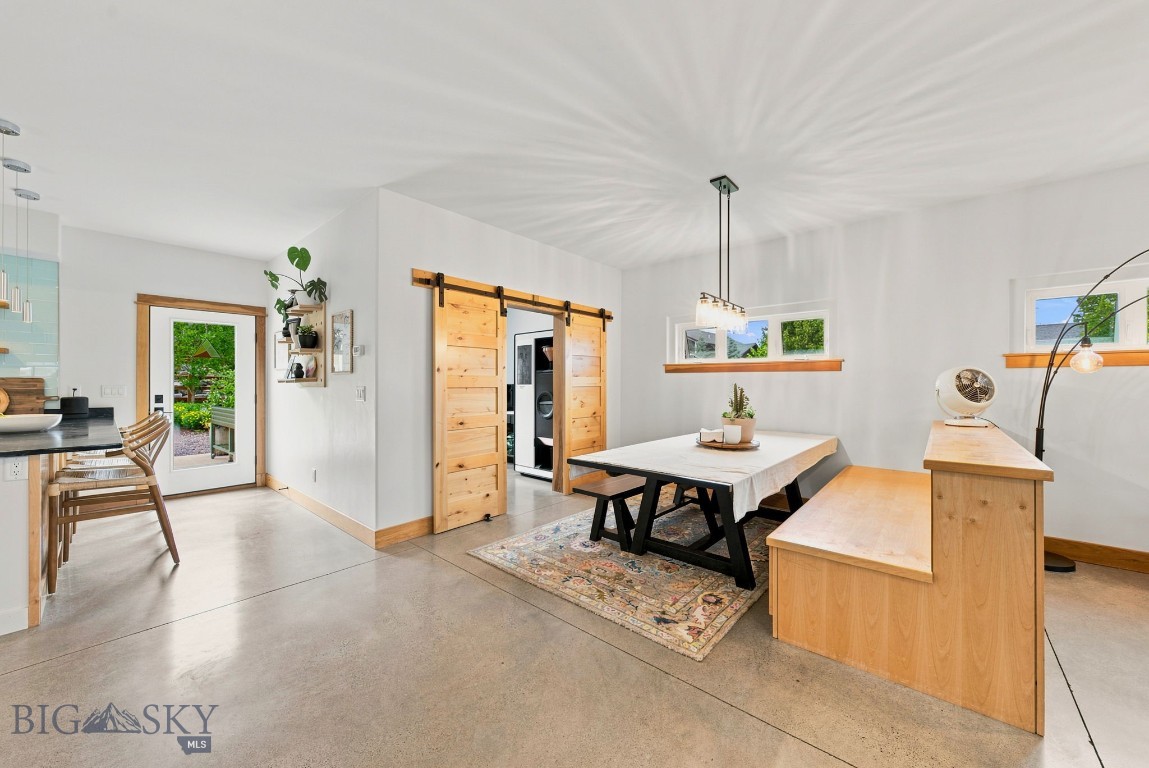 2489 Andalusian Property Photo 12