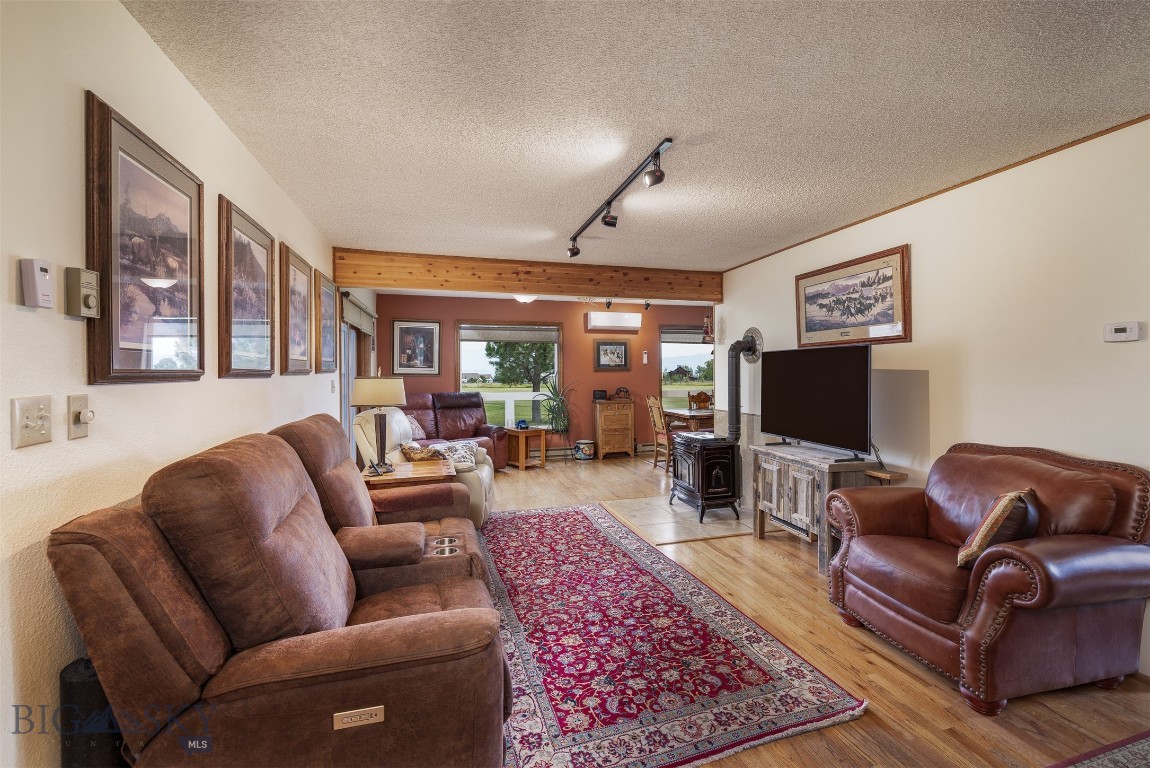 9 Indian Paintbrush Drive Property Photo 13