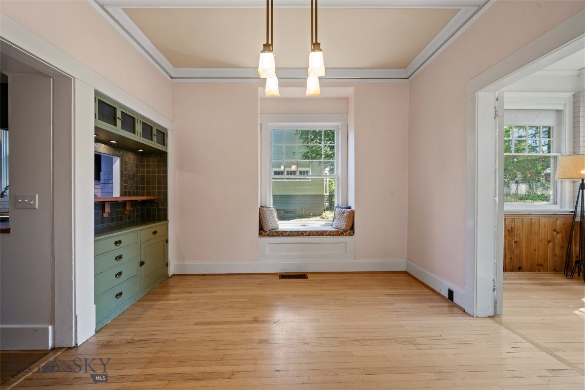 902 S 3rd Avenue Property Photo 17