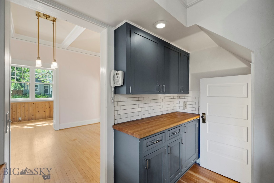 902 S 3rd Avenue Property Photo 20