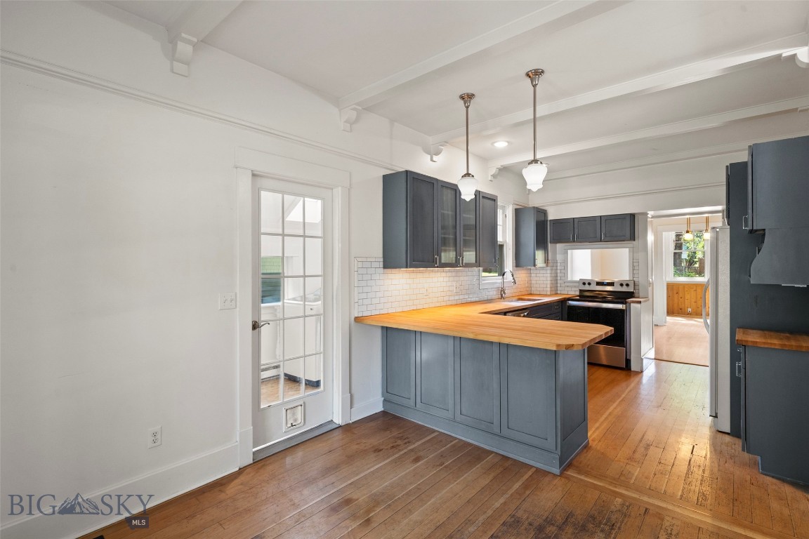 902 S 3rd Avenue Property Photo 25