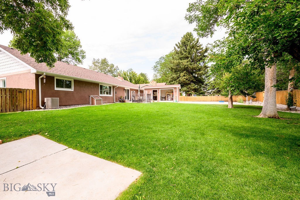1903 Forest Park Drive Property Photo 9