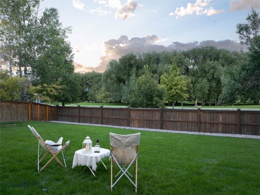 3174 Madrona Lane Property Photo 4
