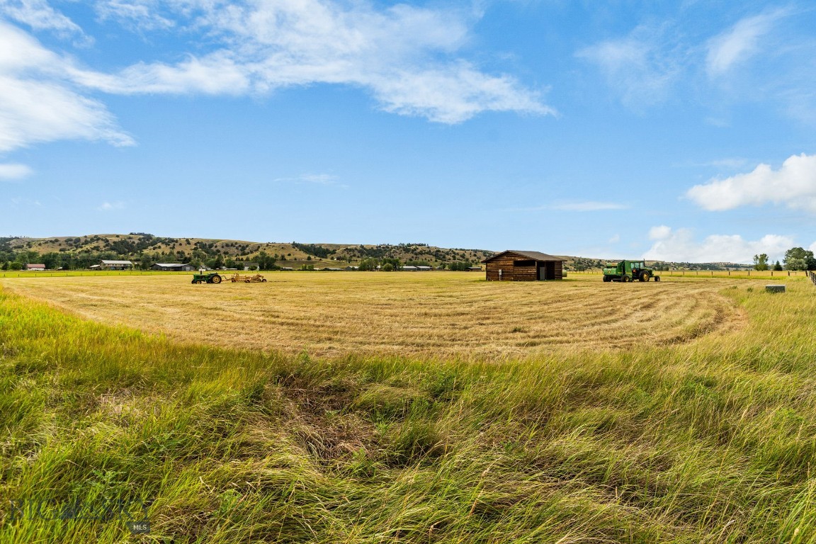 1687 Cottontail Road Property Photo 48