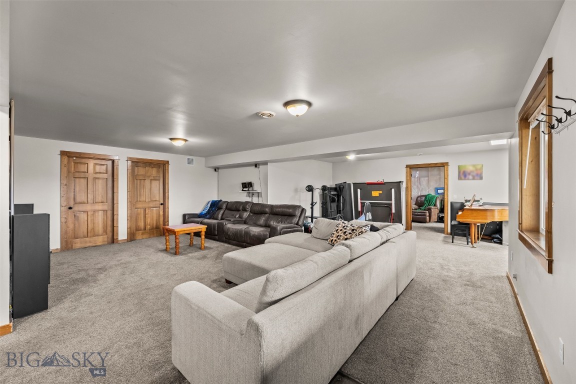 1122 Ridgeview Trail Property Photo 44