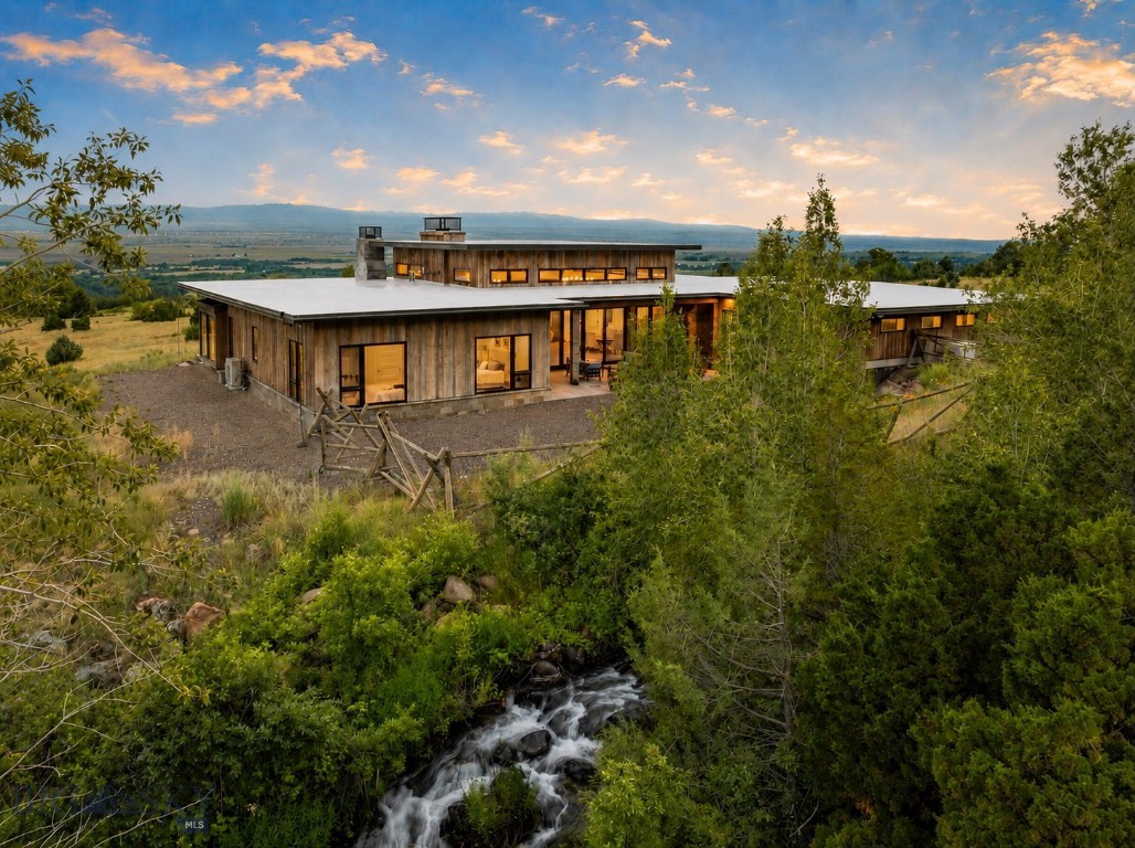 1428 Evan Reese Creek Road Property Photo 3