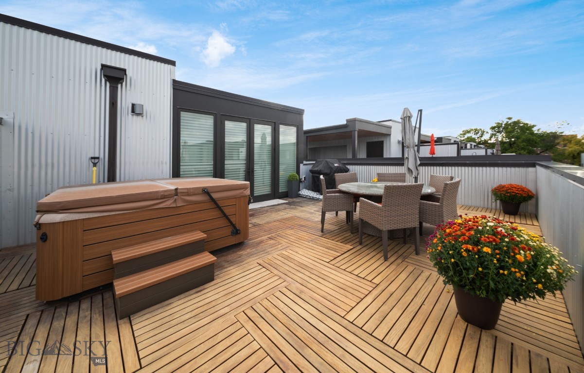 19 E Lamme Street Property Photo 79