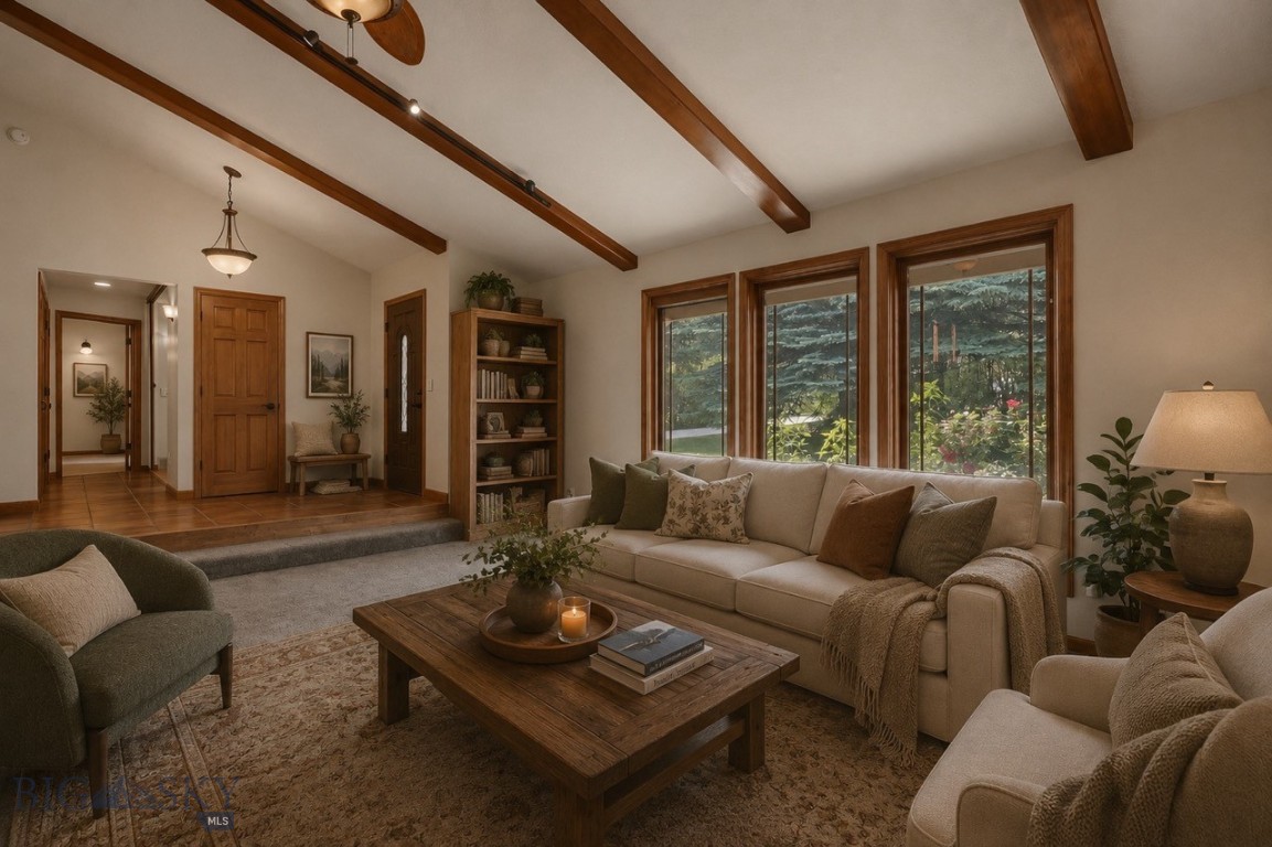 7013 Jade Property Photo 4