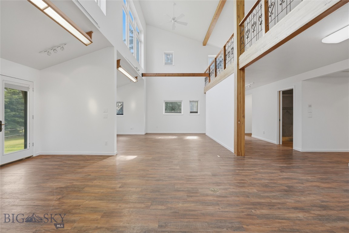 7013 Jade Property Photo 16