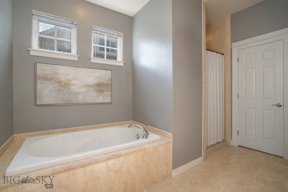 3166 Gardenbrook Lane Property Photo 19
