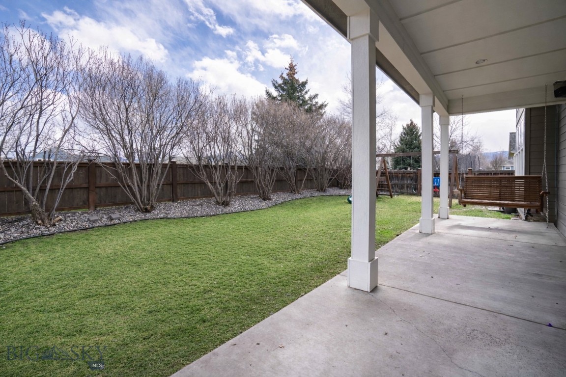 3166 Gardenbrook Lane Property Photo 29