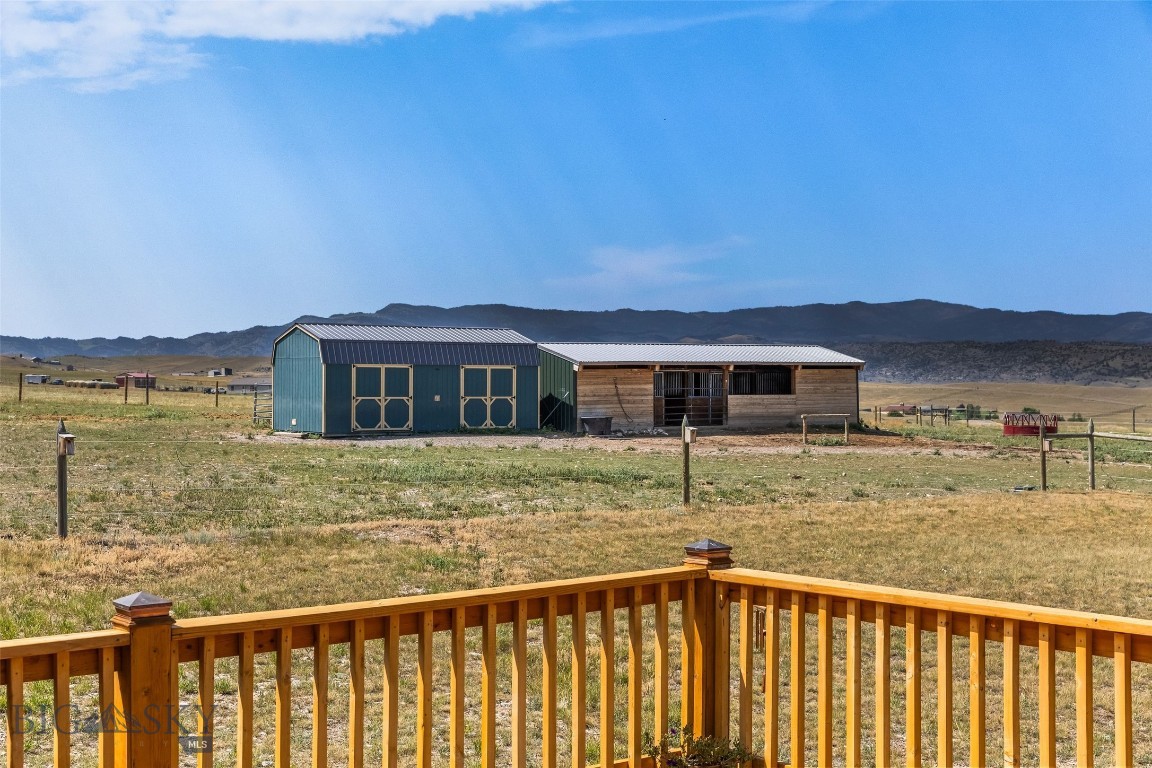 110 Buffalo Trail Property Photo 43