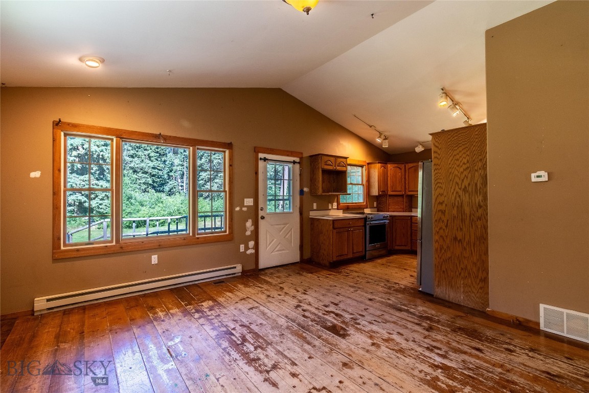 212 E Boulder Road Property Photo 18